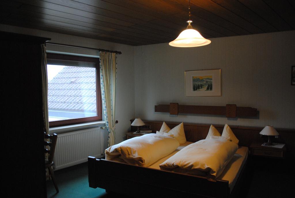 Landgasthof zum Hirschen Tauberrettersheim Zimmer foto