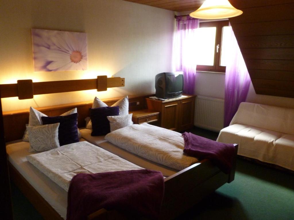 Landgasthof zum Hirschen Tauberrettersheim Zimmer foto